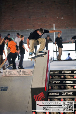 Zumiez best foot forward 2014 in detroit michigan, michigan building amature skateboard competition